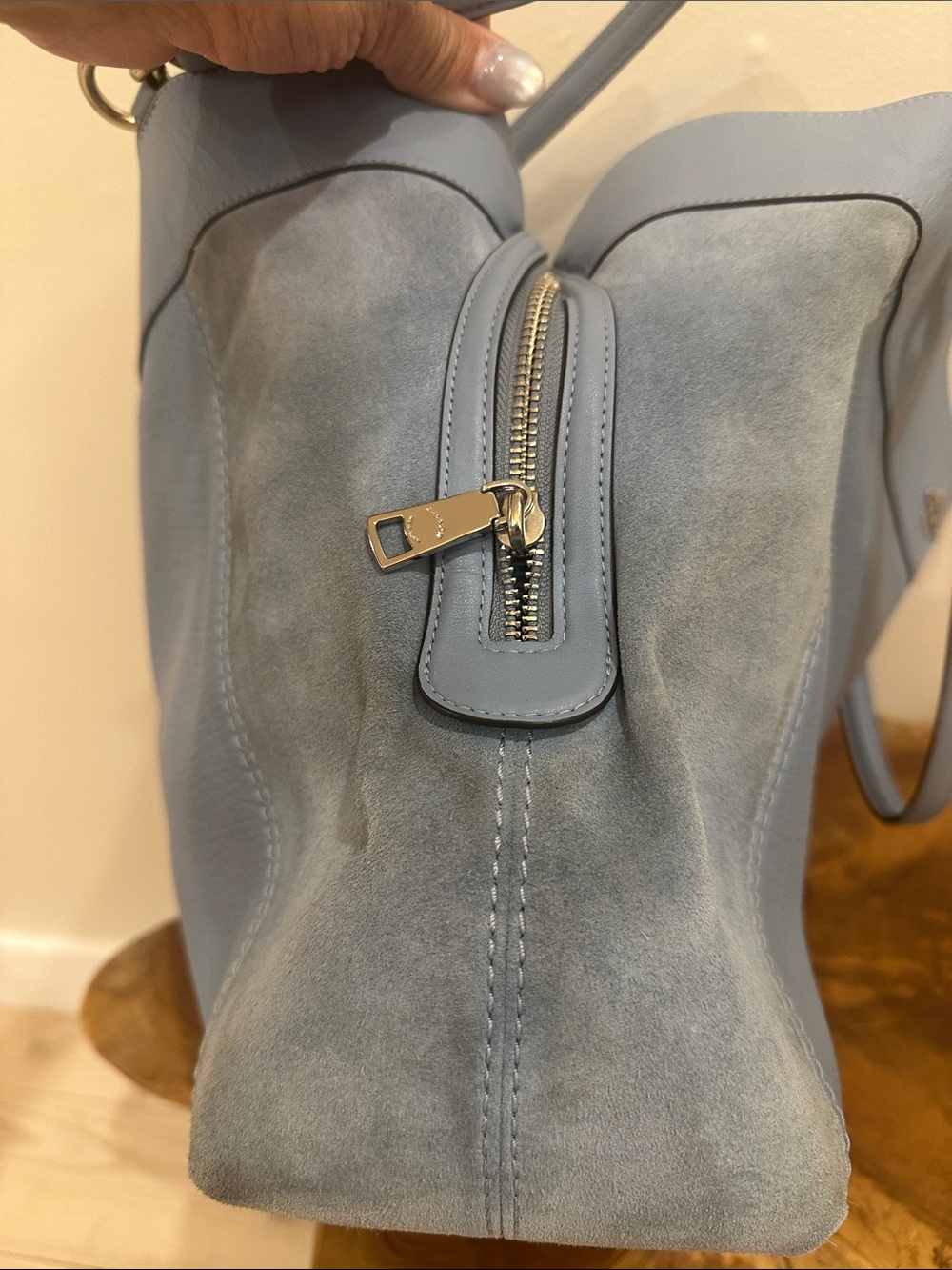 Coach Lexy Powder Blue Leather & Suede Shoulder Bag With Hangtag - Picture 10 of 14